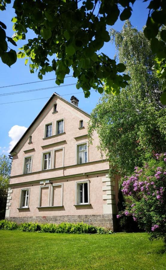 Hotel Pokoje W Starym Mlynie Kudowa-Zdrój Exterior foto