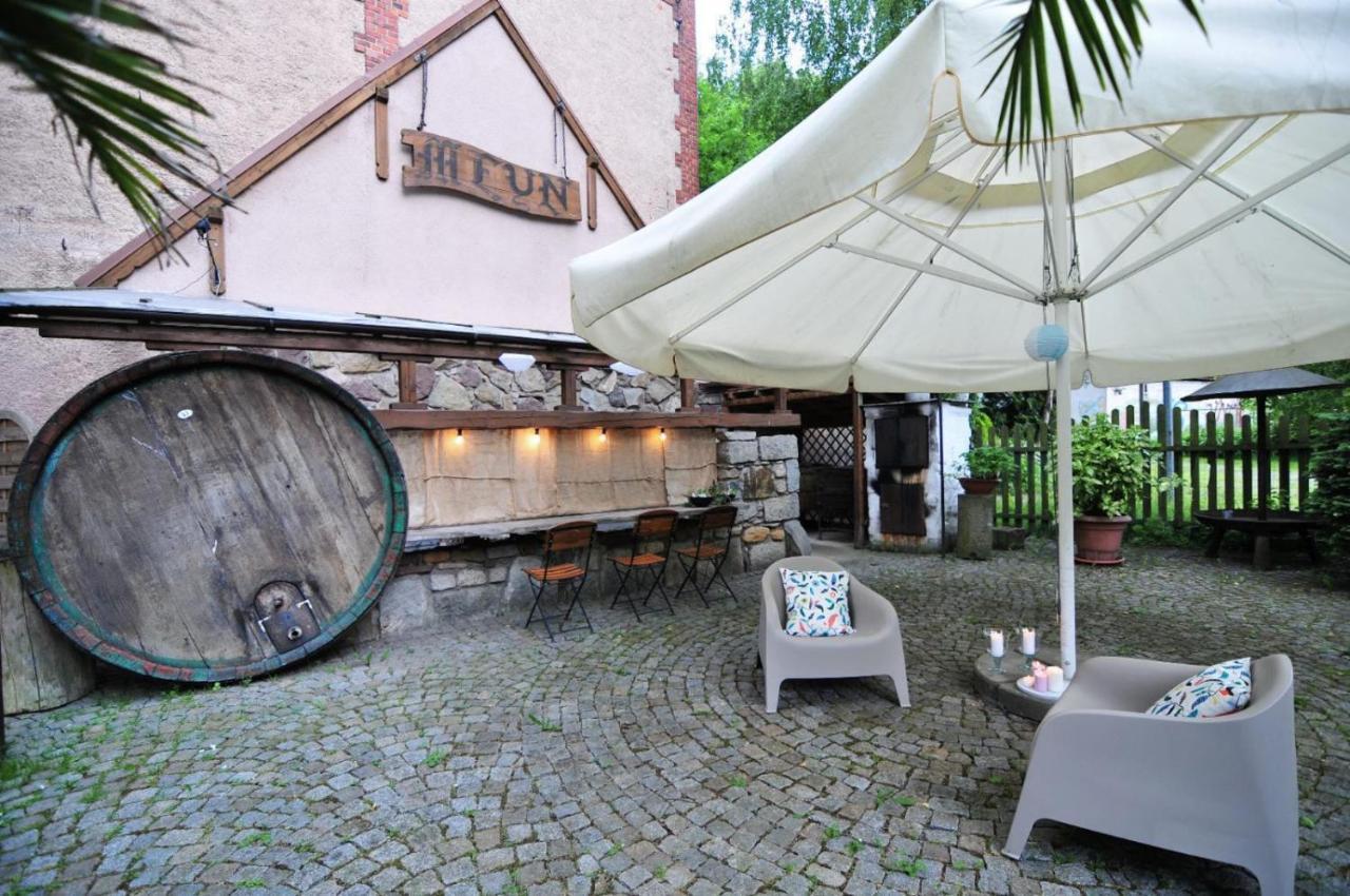 Hotel Pokoje W Starym Mlynie Kudowa-Zdrój Exterior foto